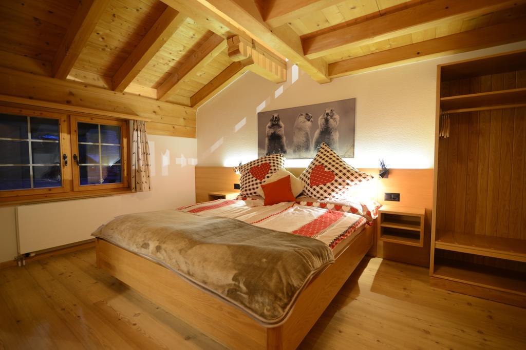 Hotel Madrisajoch Sankt Antönien Exterior foto